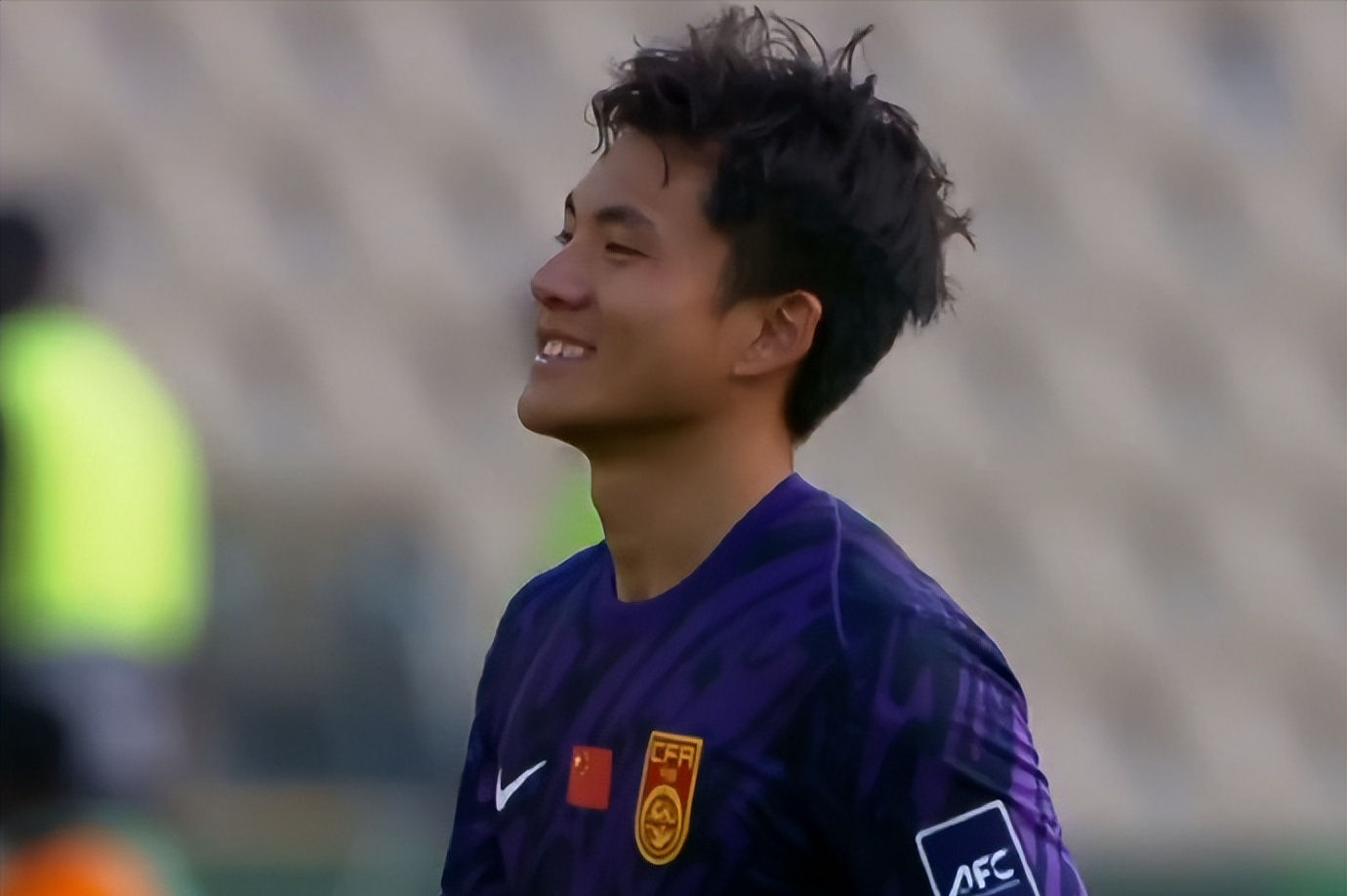 “大脚尼奥”的魔法：一张小纸条，如何写下U23闯入四强的历史？