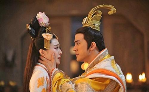 李世民一世英明,自己老婆武则天跟太子李治有染,他为什么不管?