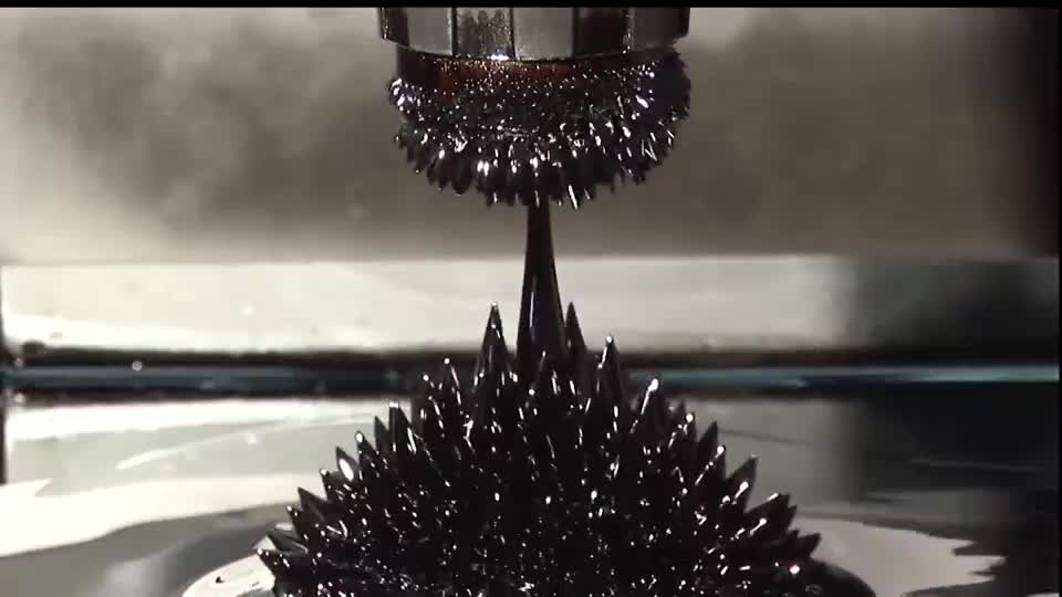 难以置信的磁流体实验,太会玩了!__财经头条