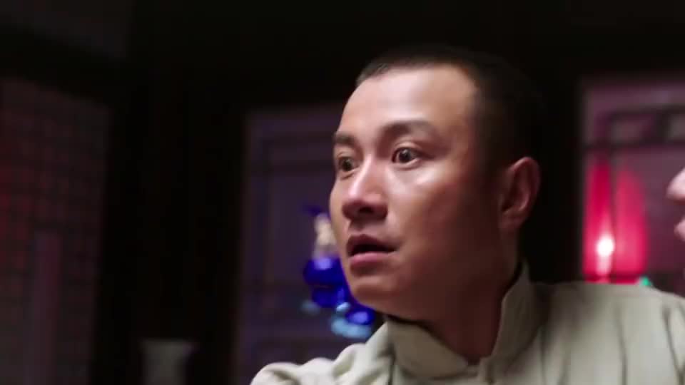 少帅鲍毓麟嫌弃兵营生活艰难想要退学张学良大发雷霆