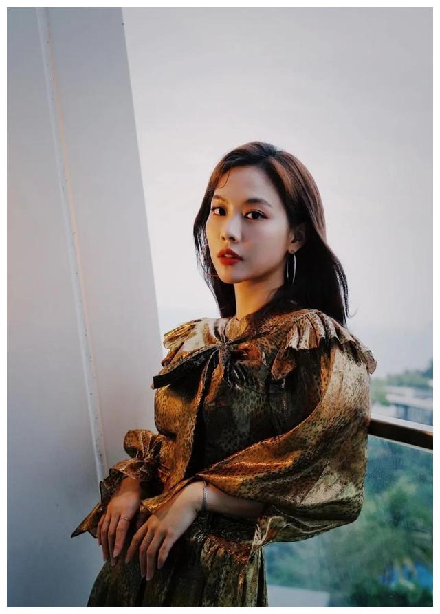 王霏霏:如果梦想是剑,我将披荆斩棘|王霏霏|孟佳|乘风破浪的姐姐_新浪