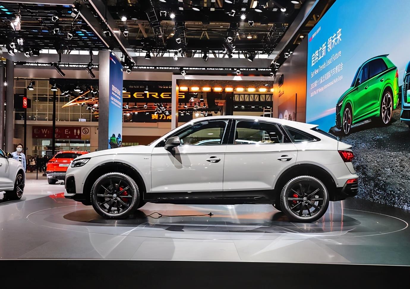 42684999万奥迪q5lsportback上市