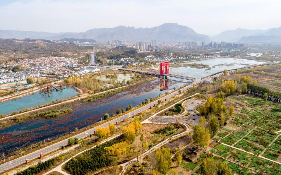 八路军129师司令部村口清漳河上赤水湾大桥雄伟庄严