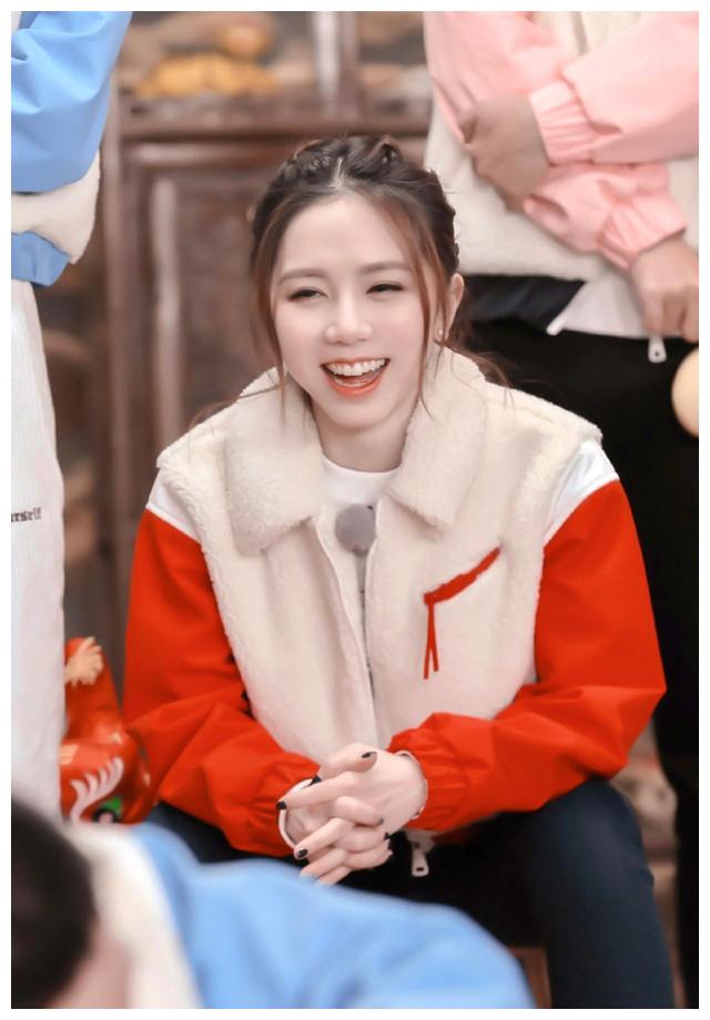 奔跑吧 郑恺邓紫棋可爱互动惹人笑