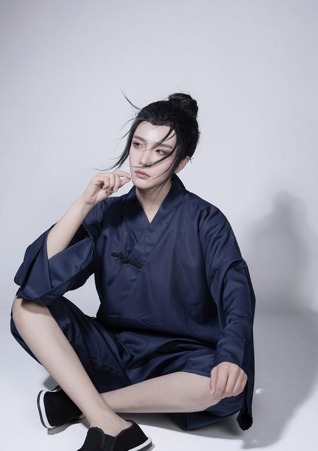 一人之下王也cos一个眼神就把王也的气质表达了出来