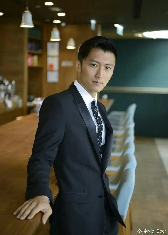 录影到一半气炸谢霆锋轰他是大便|谢霆锋|陈坤|大便_新浪新闻