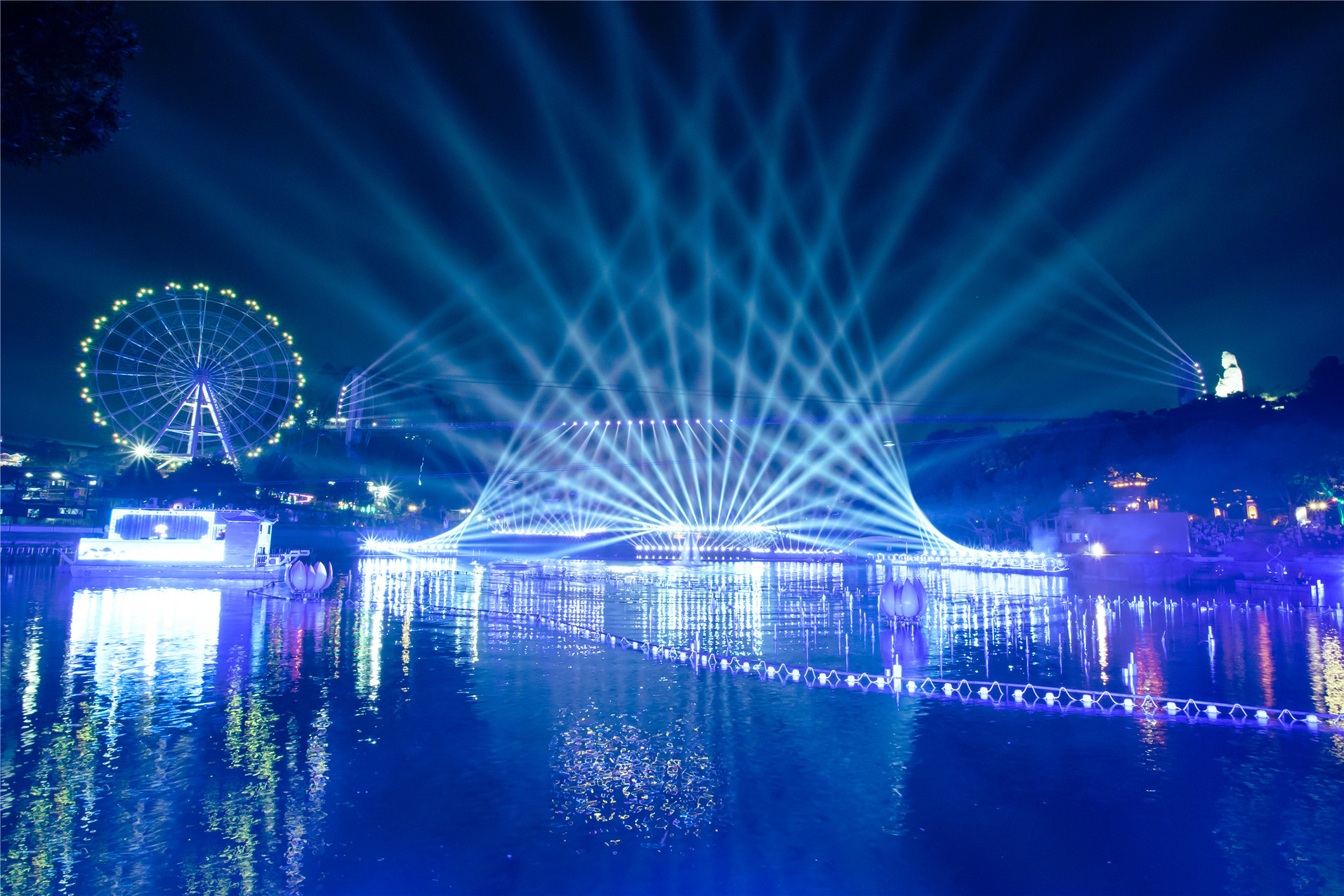 三年磨一剑隐贤山庄大型水幕秀蝶影将于春节震撼上演