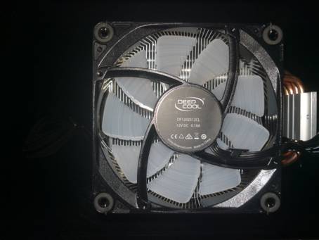 电脑风扇怎么接在电源上 4f2e-d6401ea71b1b02a03f334eef253d824b.jpg