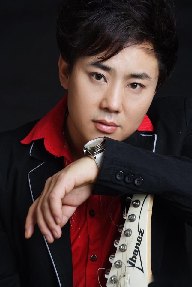 你不来我不老7年歌手高安出温暖情歌姊妹篇你不来我不爱