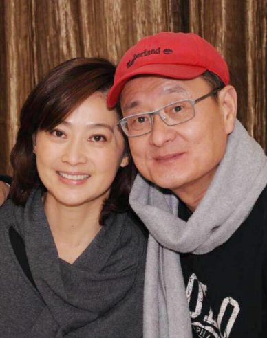 62岁刘瑞琪近况曝光，结婚23年没生育不遗憾：老公的孩子就是我的|婚姻|爱情|闺蜜|夫妻|山水画_新浪新闻