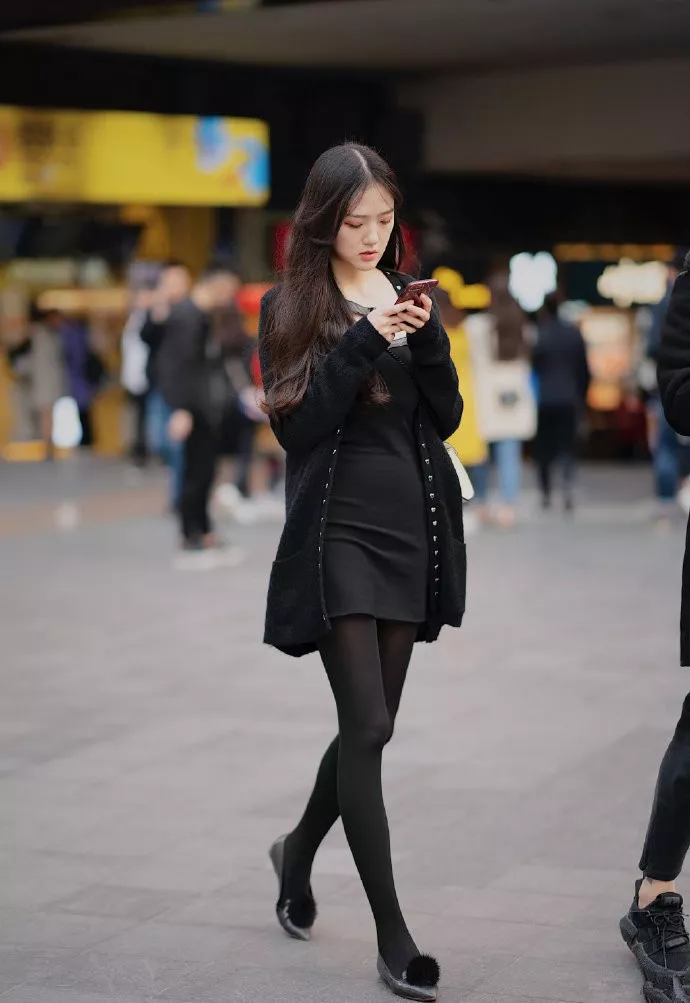  女生为什么喜欢穿高跟鞋_女生为什么喜欢穿高跟鞋的原因