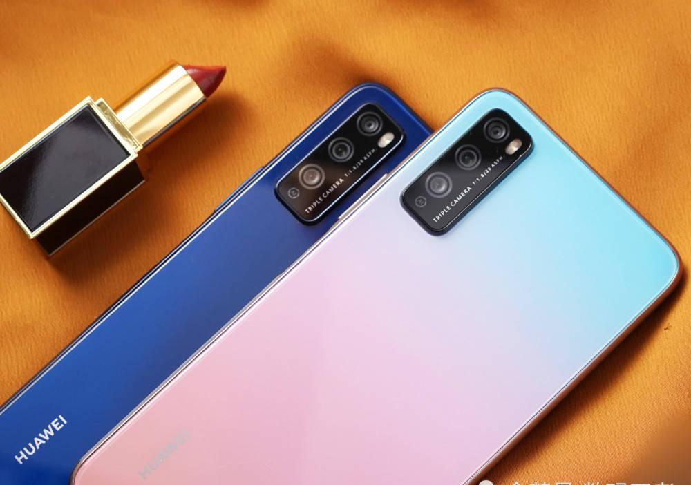 华为5g千元机真香?跑分31万 4000毫安 高颜值