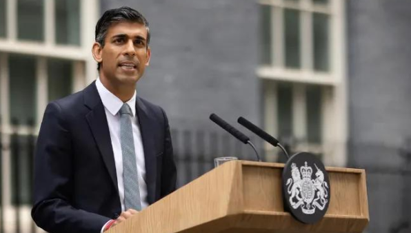 英国首相里希苏纳克于12月19日前往拉脱维亚