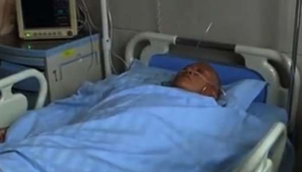 17岁少女做饭被炸伤：母亲2次献皮救女，到底该咋理解痛苦共担？休闲区蓝鸢梦想 - Www.slyday.coM