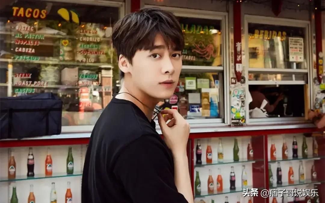 李易峰被央视中秋晚会取消节目,不敢相信他会犯黄海波一样的错误休闲区蓝鸢梦想 - Www.slyday.coM 李易峰被央视中秋晚会取消节目,不敢相信他会犯黄海波一样的错误休闲区蓝鸢梦想 - Www.slyday.coM