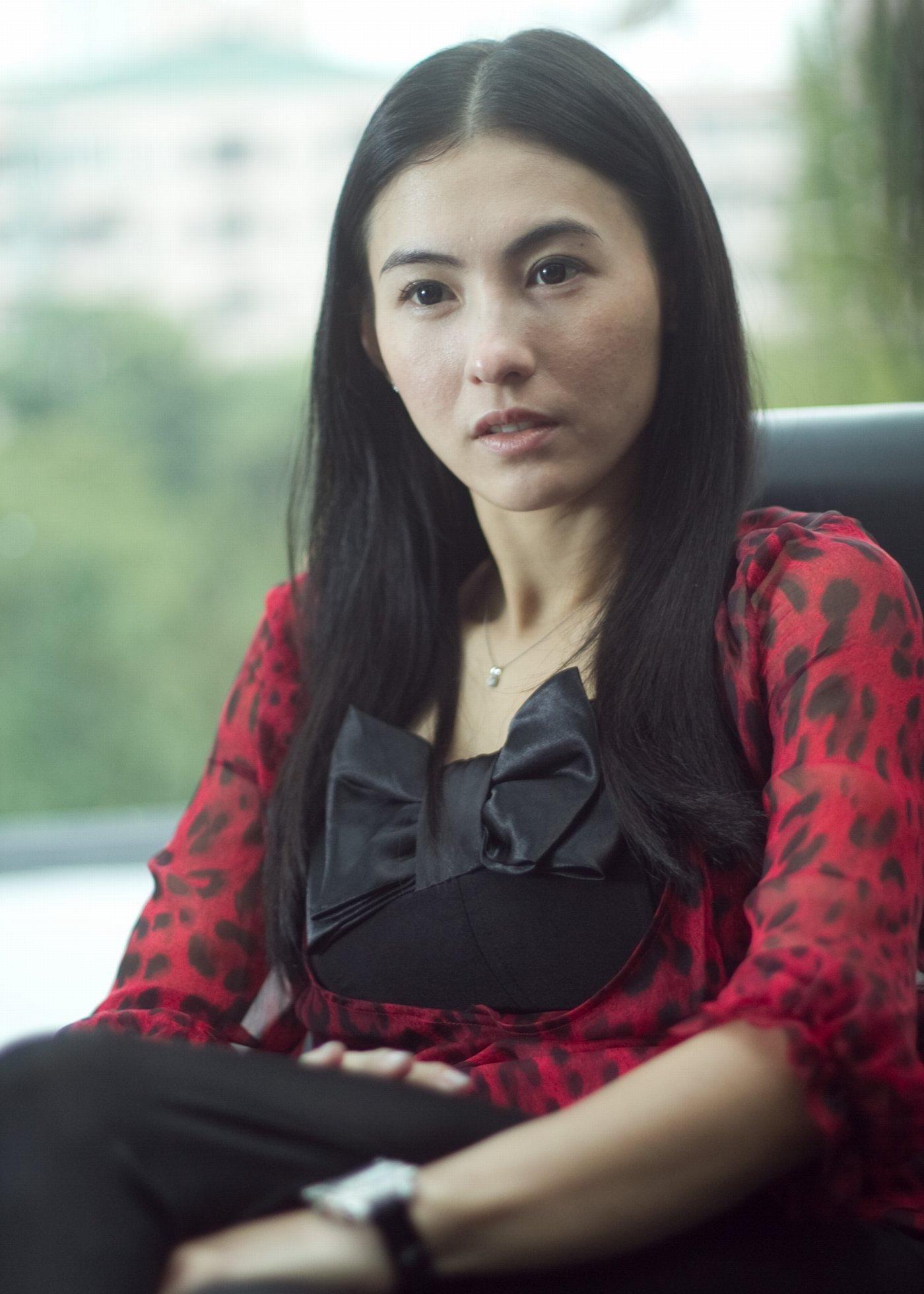 张柏芝拒绝好妈妈标签也不想被夸冻龄女神独自养仨儿子不怕苦