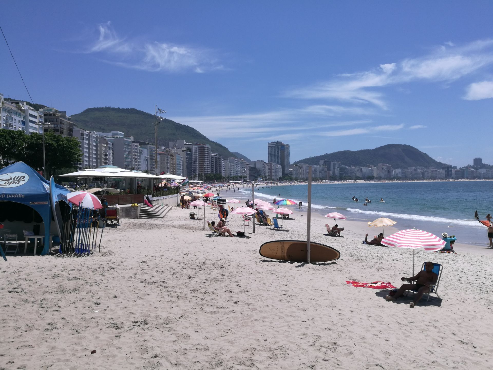 游览南美巴西里约热内卢伊帕内玛海滩