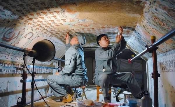 如何修复敦煌壁画,修复师们经过总结,共归纳出这些"绝"招