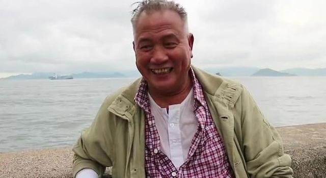 周润发,却在当红时讲错话断送演艺之路|恬妞|万梓良|周星驰_新浪新闻