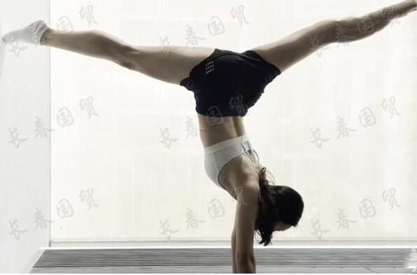 陈婷否认3000万急售无锡别墅,41岁倒立一字马,大秀好身材休闲区蓝鸢梦想 - Www.slyday.coM 陈婷否认3000万急售无锡别墅,41岁倒立一字马,大秀好身材休闲区蓝鸢梦想 - Www.slyday.coM