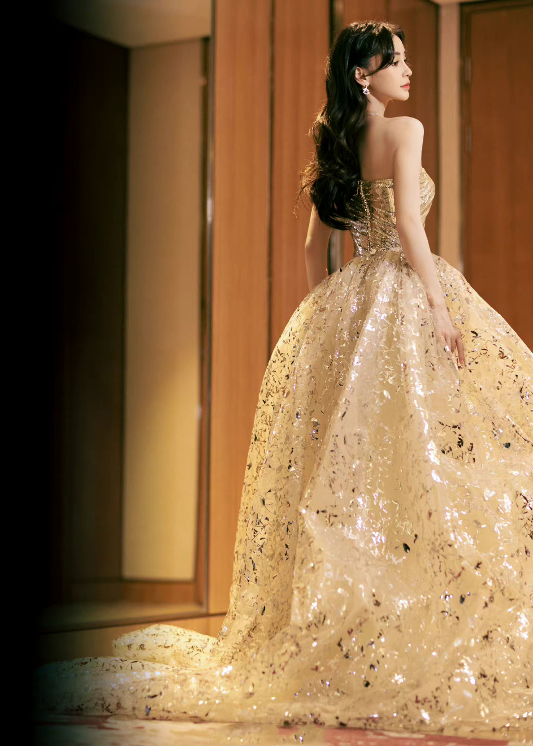 ROSS-T & Sense Couture 尚珠宝 & RoseQueen婚纱礼服|摄影|时尚/艺术摄影|Ross_T - 原创作品 - 站酷 (ZCOOL)