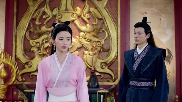 芸汐传:唐离看着龙非夜担负太多自己却吊儿郎当很自责