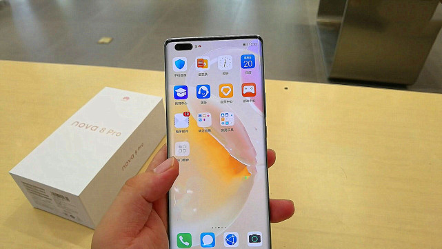 华为nova8pro对比华为nova7pro:换机的理由蛮多的!