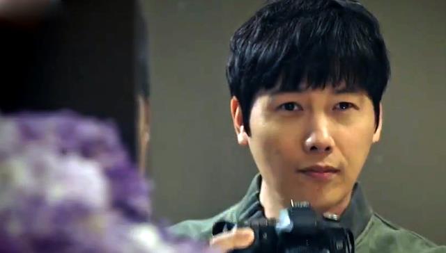 正牌老公偷拍老婆幽会不过绿的是别人|顶楼2|李尚禹|尹哲_新浪新闻