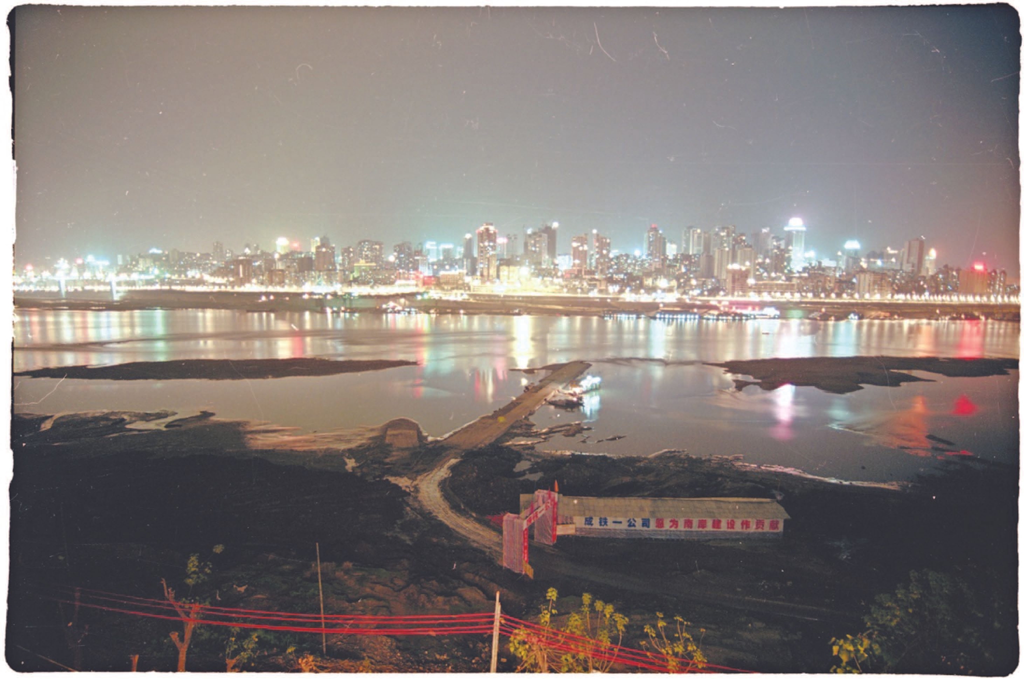 从1978到2022，重庆基建44年的变迁休闲区蓝鸢梦想 - Www.slyday.coM