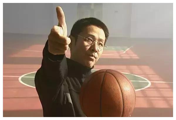 《黑洞》剧照《黑洞》的编剧张成功在基层公安机关工作多年,后来成为