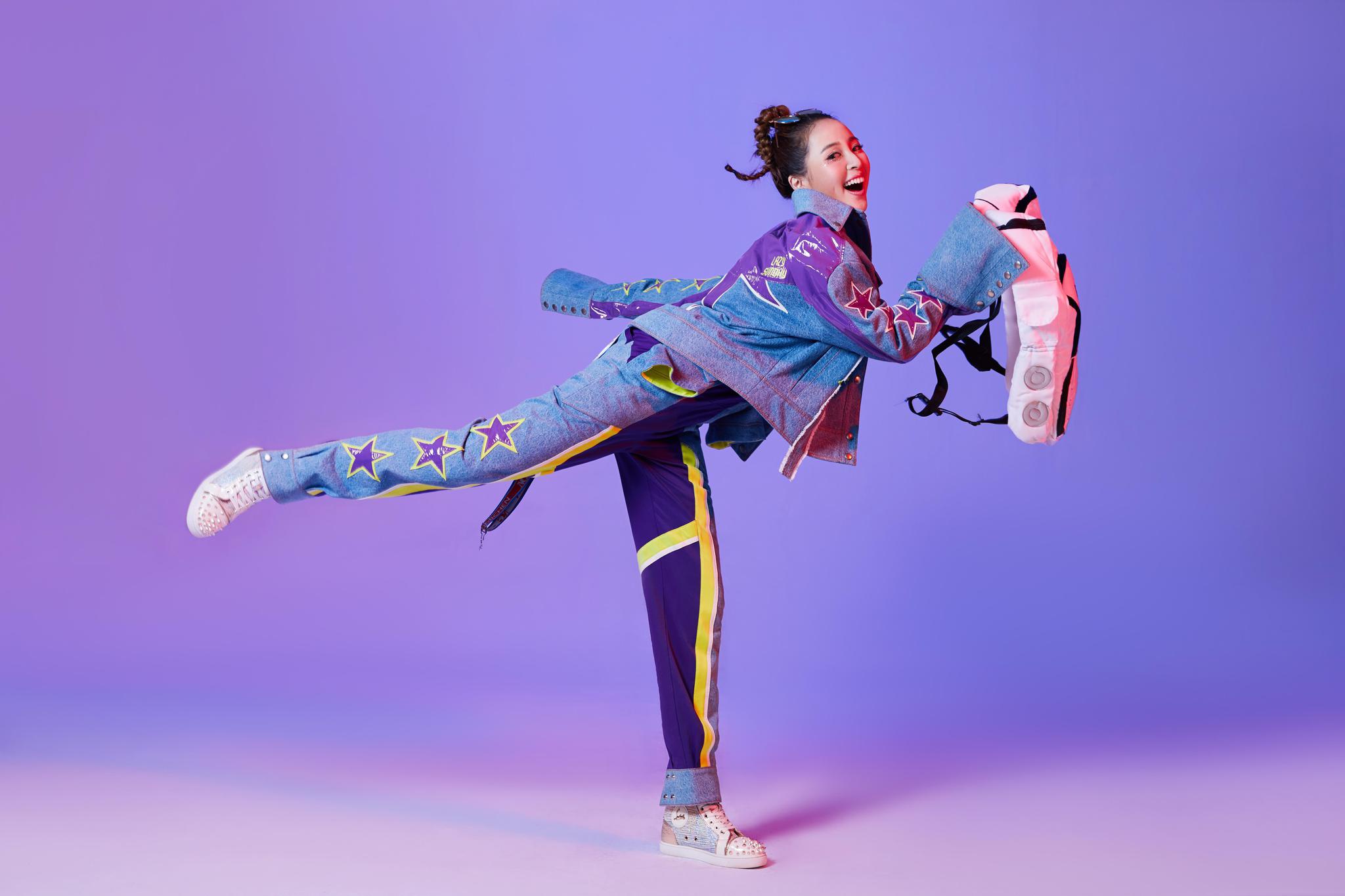 刘雪婧新歌演绎复古情怀 热血青春追逐梦想人生