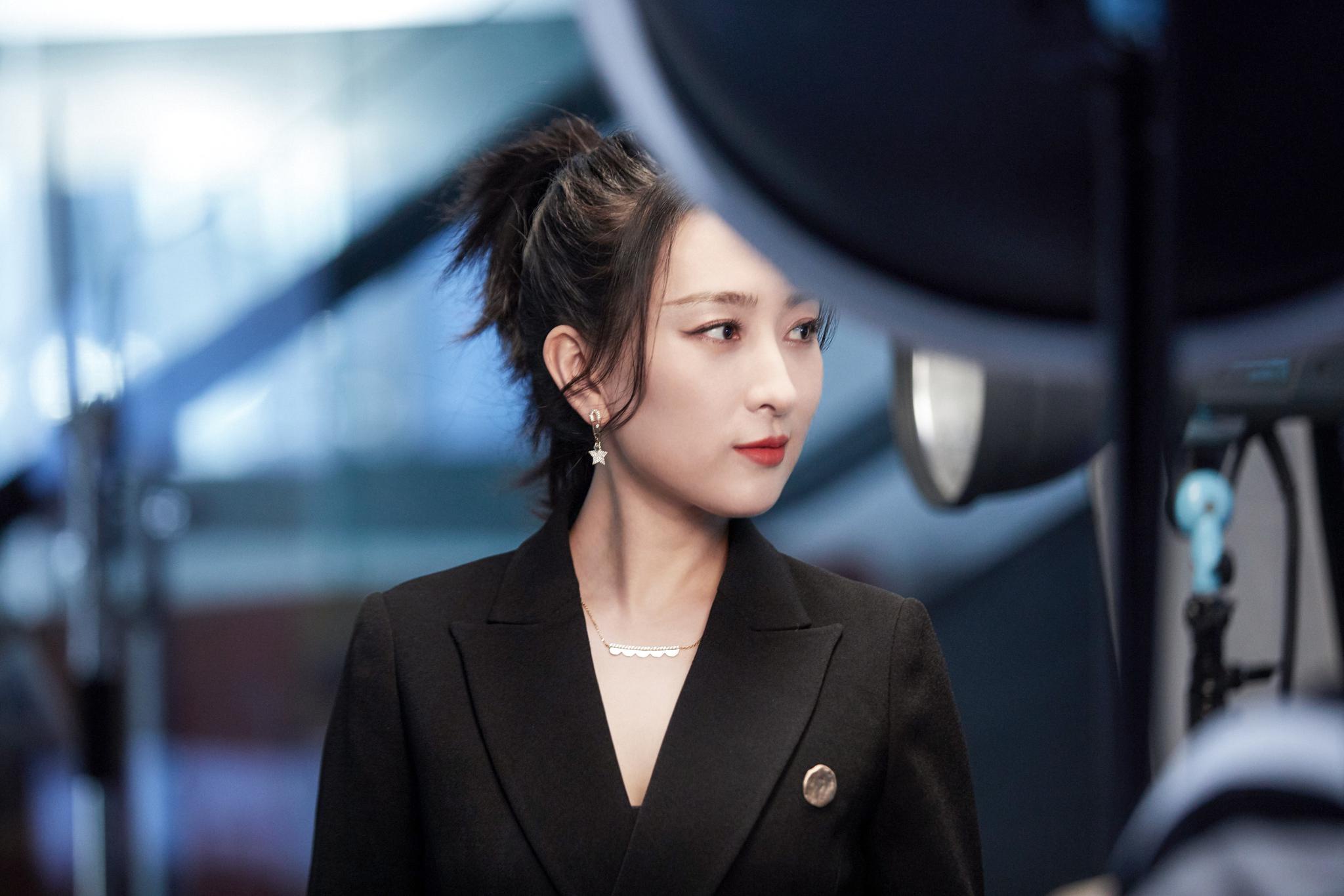 马苏演员请就位先导片上线时代需要流量我们只能流浪