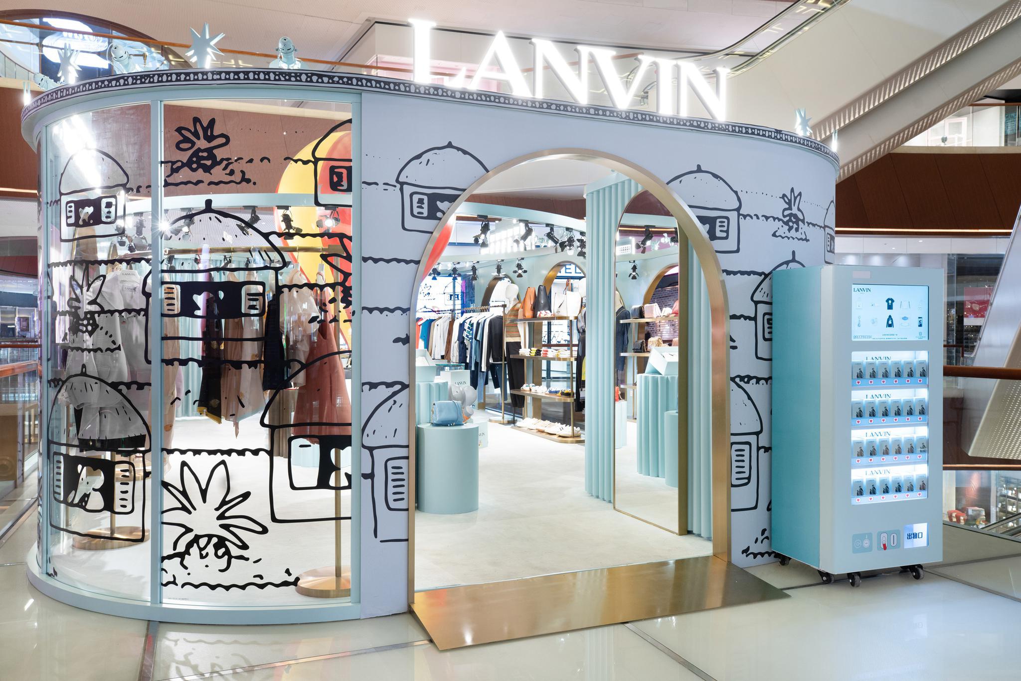 lanvin广州太古汇快闪店开启 于朦胧化身店长助阵