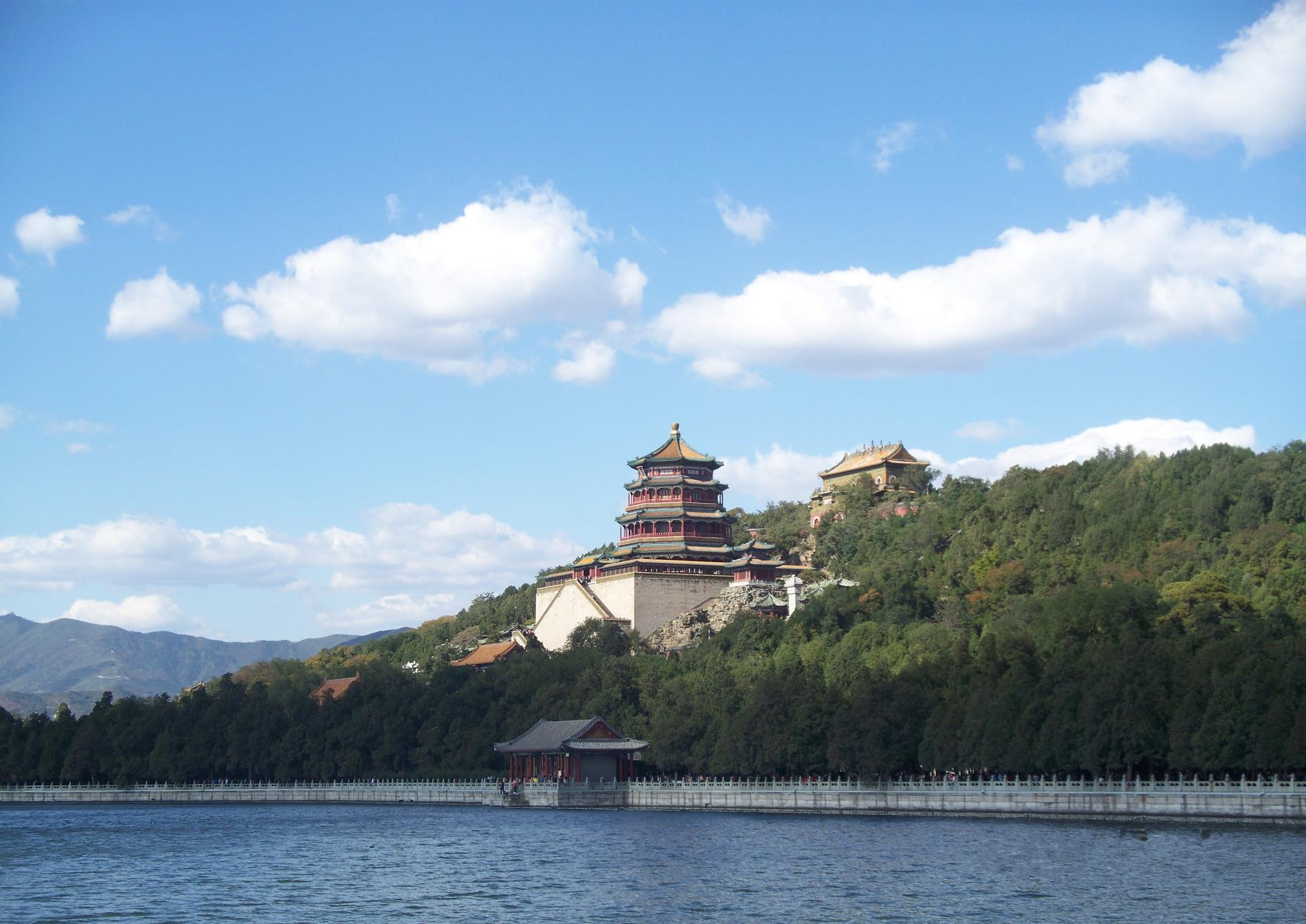 北京颐和园中唯一的一个需要单独付费的景点,曾经被毁,后又重建