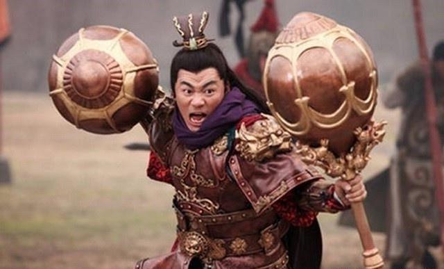 这3大兵器现代人拼命也拿不动,古人却说太轻了|古人|神力|武器_新浪