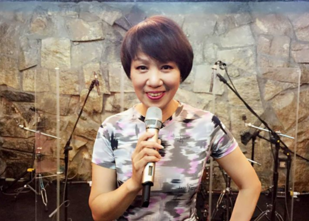 曝光,一脸冻龄状态超好,离婚后声带受损|林淑容|歌后|李茂山_新浪新闻