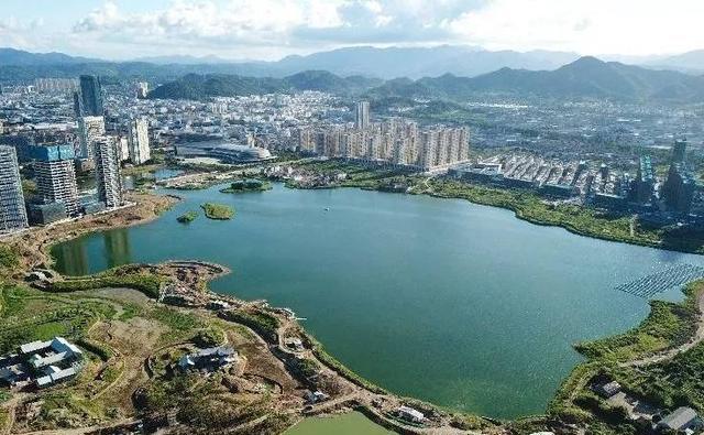 绍兴人均gdp_2020年浙江各市GDP,绍兴破6000亿,舟山增速全省领先(2)