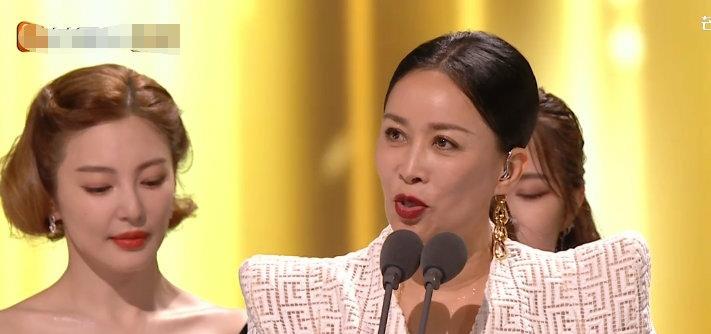 “王鸥和她的六个声乐导师”？《浪姐2》成团夜，谁是意难平？休闲区蓝鸢梦想 - Www.slyday.coM