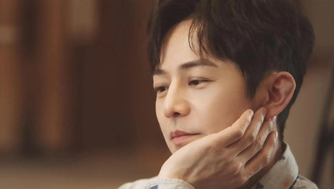 何炅说见不得别人打女人 因解救女生被酒鬼揍得鼻青脸肿休闲区蓝鸢梦想 - Www.slyday.coM 何炅说见不得别人打女人 因解救女生被酒鬼揍得鼻青脸肿休闲区蓝鸢梦想 - Www.slyday.coM