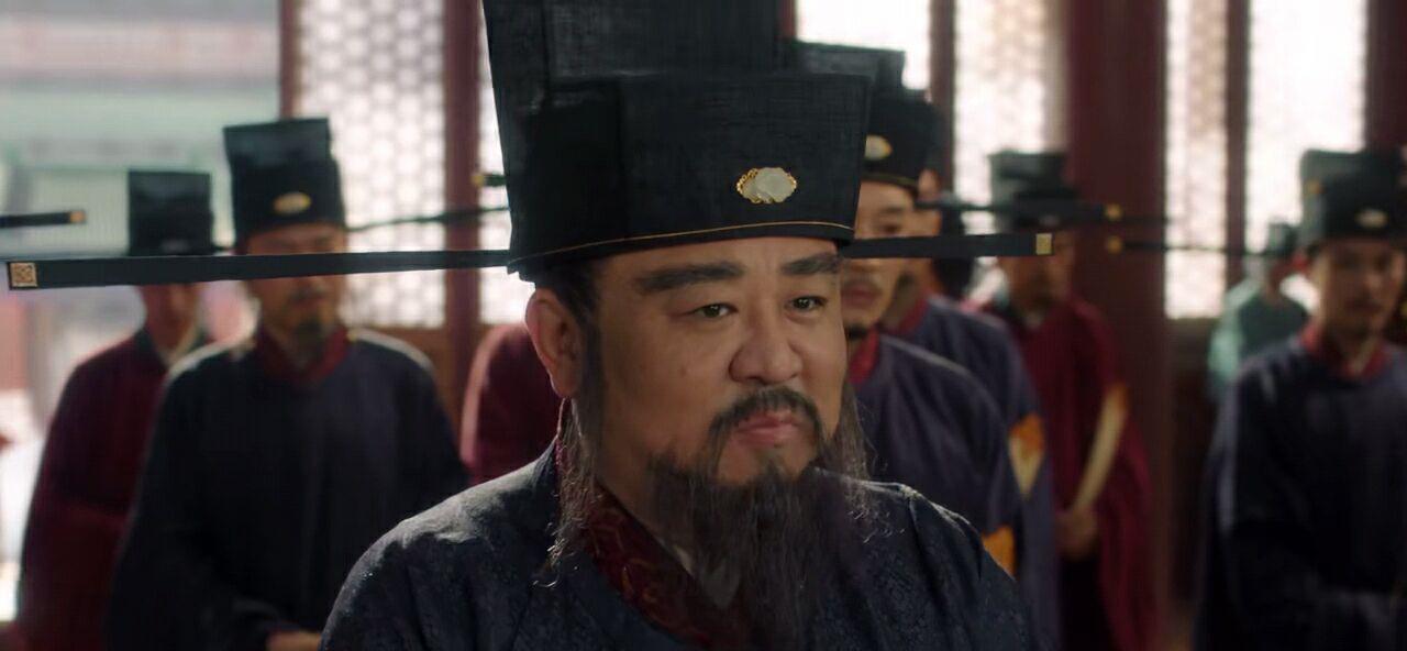 宋宫词》的播出,让很多老戏骨再次被关注,例如剧中寇准的饰演者梁冠华