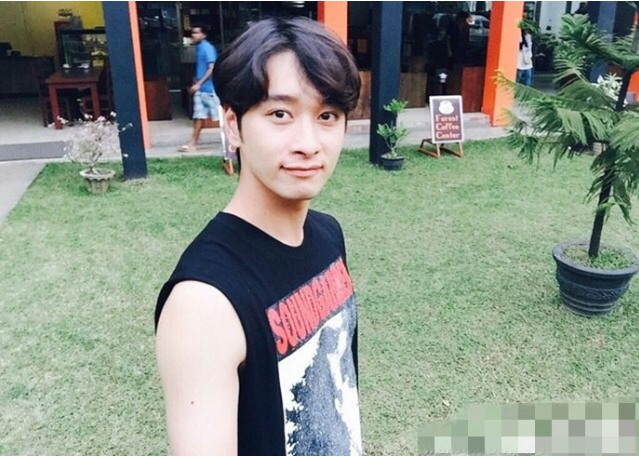 韩星2pm黄灿盛最新消息黄灿盛将明年年初结婚女方是谁