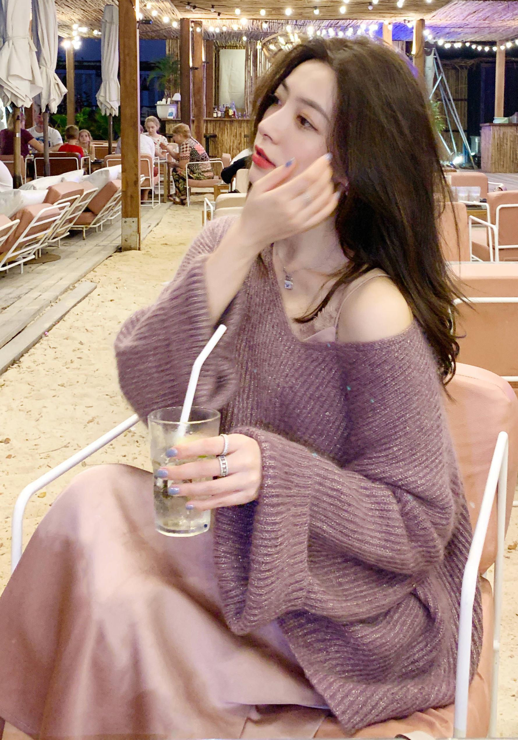 温柔大方又有女人味,不失小女生的娇气