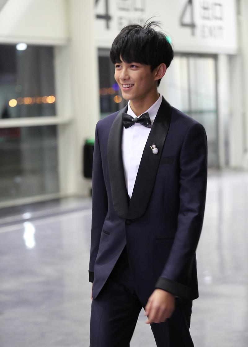 吴磊 6岁立志 只为给妈妈赢得尊重