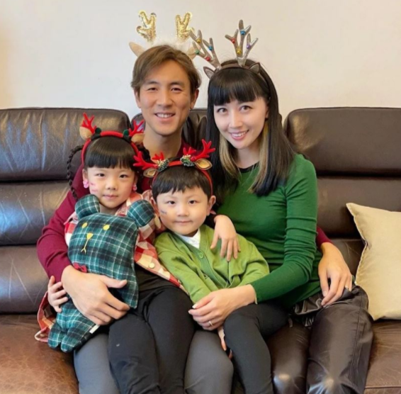 谭俊彦拿视帝后首现身片场开工庆生妻子任祉妍惊喜现身