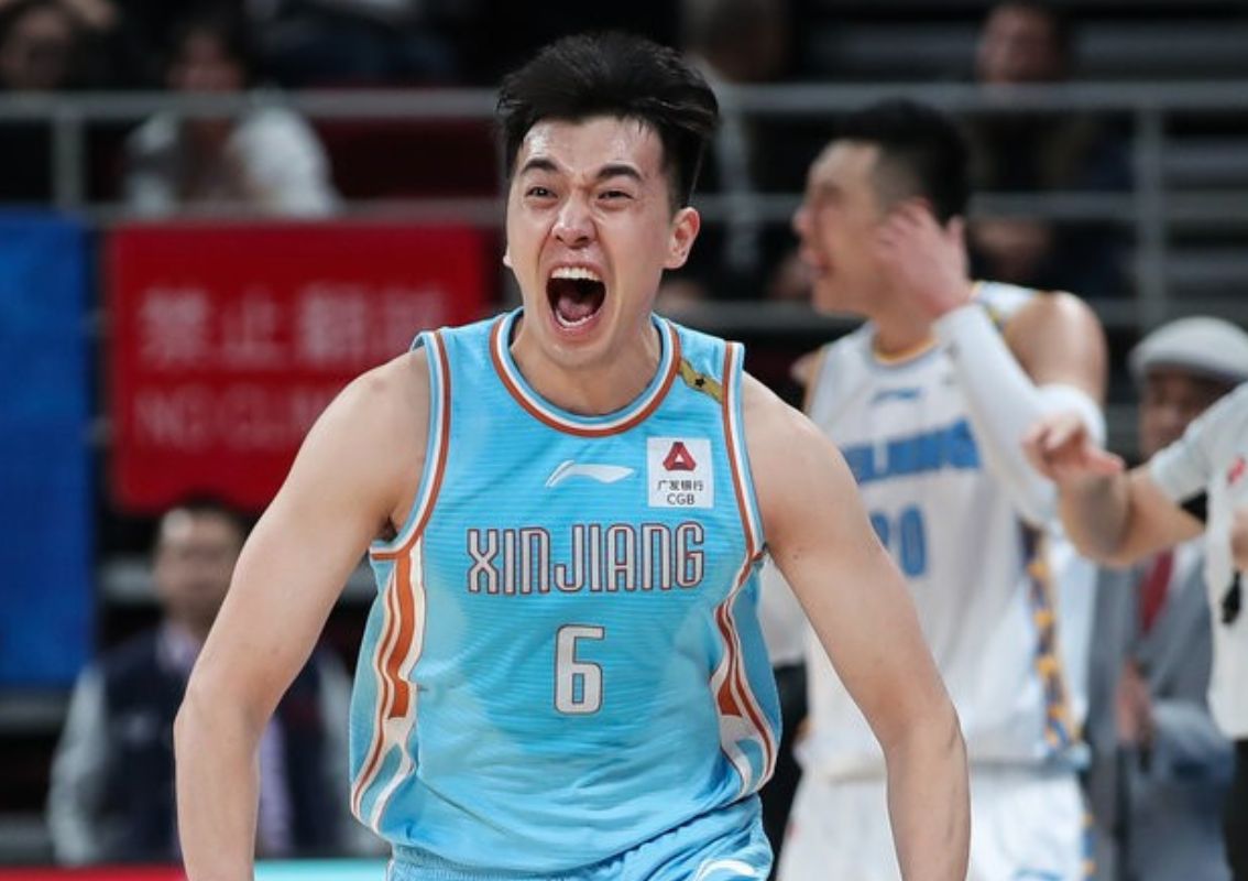 于德豪续约新疆球队1号位人满为患曾令旭离队或成定局