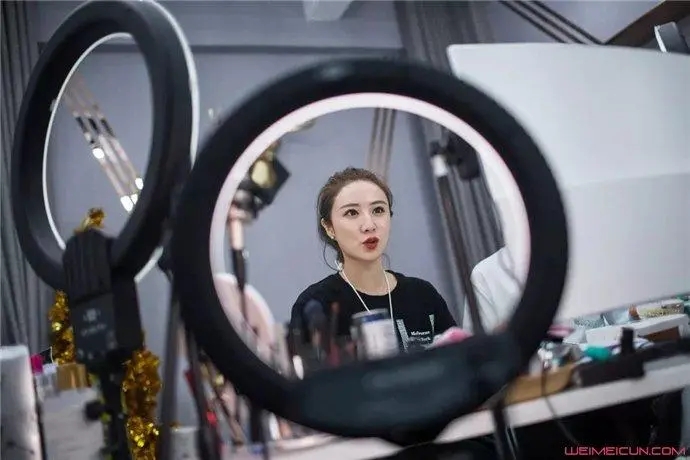 距离薇娅被罚不过几个月,薇娅丈夫公司因为违反广告法也被罚了休闲区蓝鸢梦想 - Www.slyday.coM 距离薇娅被罚不过几个月,薇娅丈夫公司因为违反广告法也被罚了休闲区蓝鸢梦想 - Www.slyday.coM