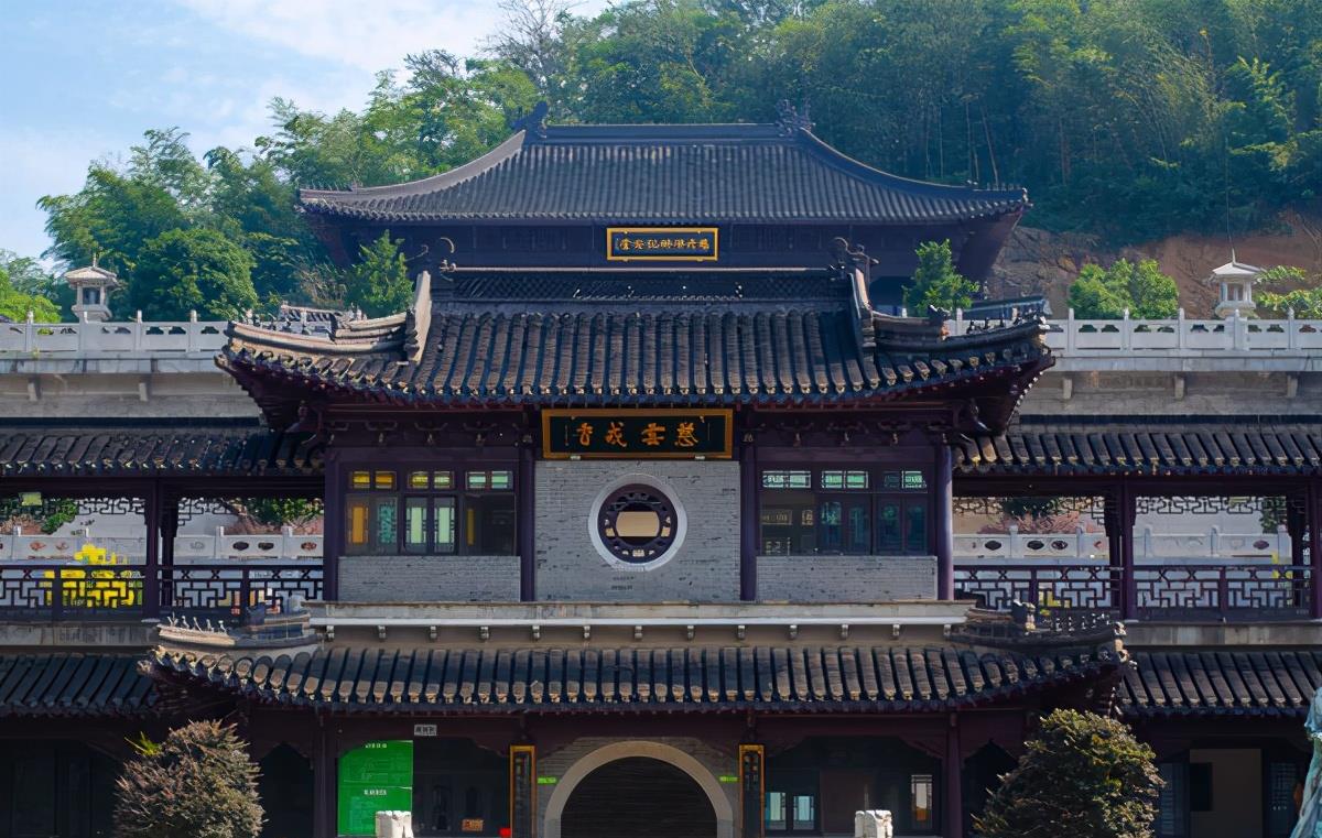 江苏最低调的寺庙被誉为佛教的清华乾隆六下江南都曾到访这里