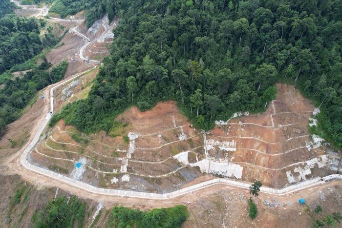 中企承建的马来西亚特雷金升下游电站引水渠线全线贯通休闲区蓝鸢梦想 - Www.slyday.coM 中企承建的马来西亚特雷金升下游电站引水渠线全线贯通休闲区蓝鸢梦想 - Www.slyday.coM