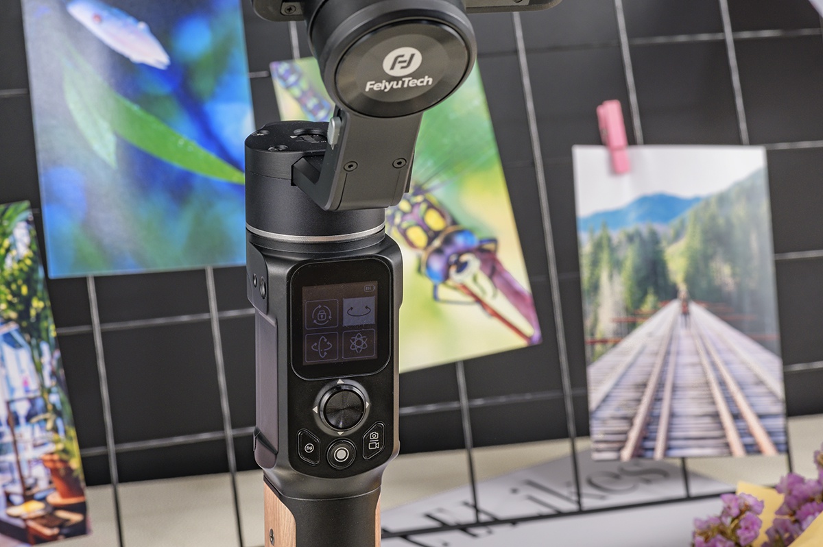 小而精,紧追vlog,飞宇ak2000c微单稳定器上手体验