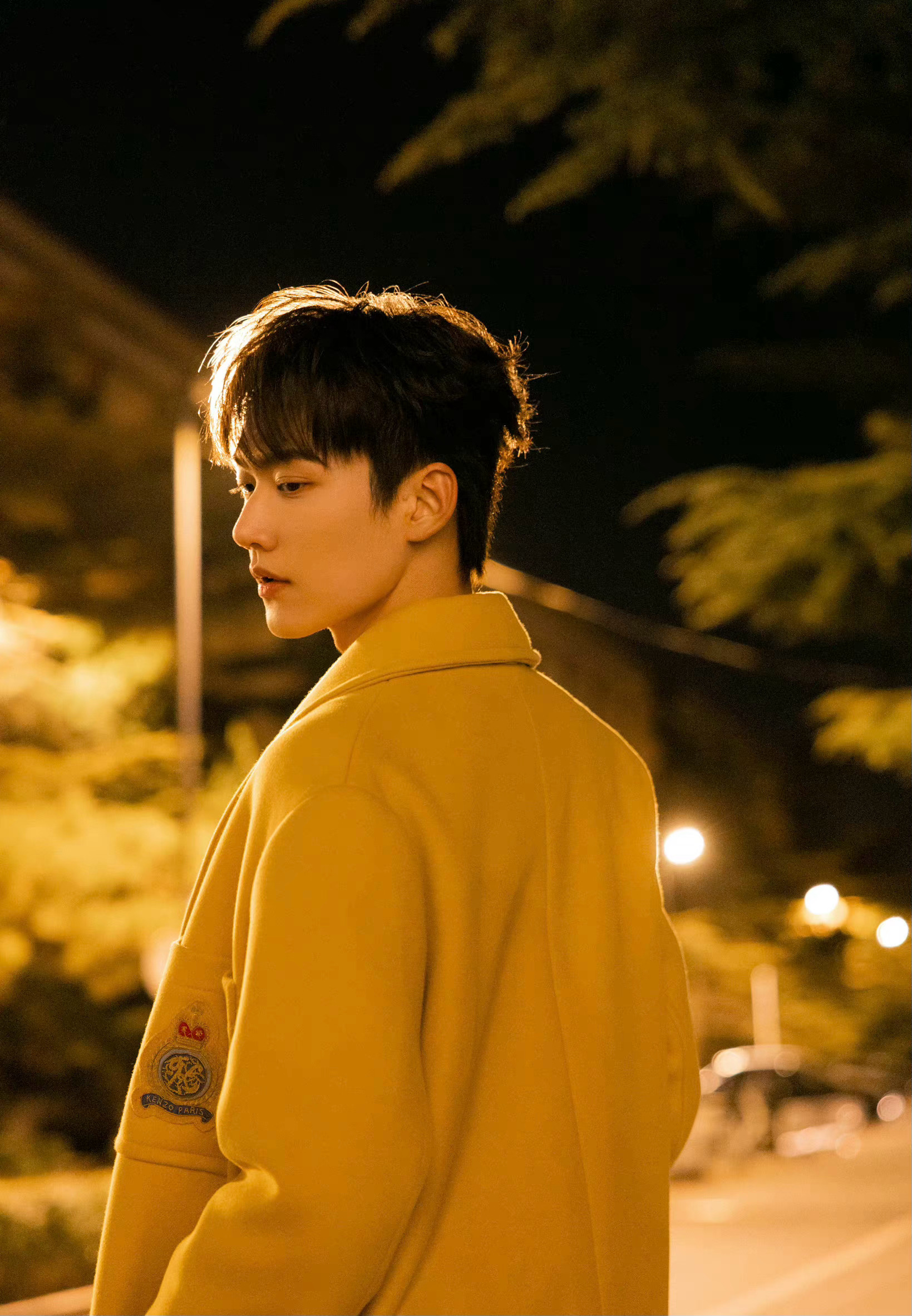 周柯宇最新写真!